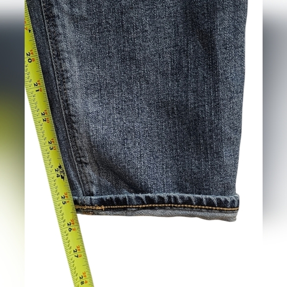 Old Navy - Maternity 'Boyfriend' Ripped Stretch Jeans​​​ - Picture 8 of 8